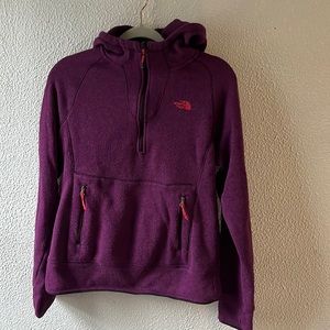 Purple The North Face Pullover Women’s Size Medium. Has some pilling. Bin U